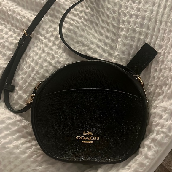 Circle black coach purse - Picture 1 of 4